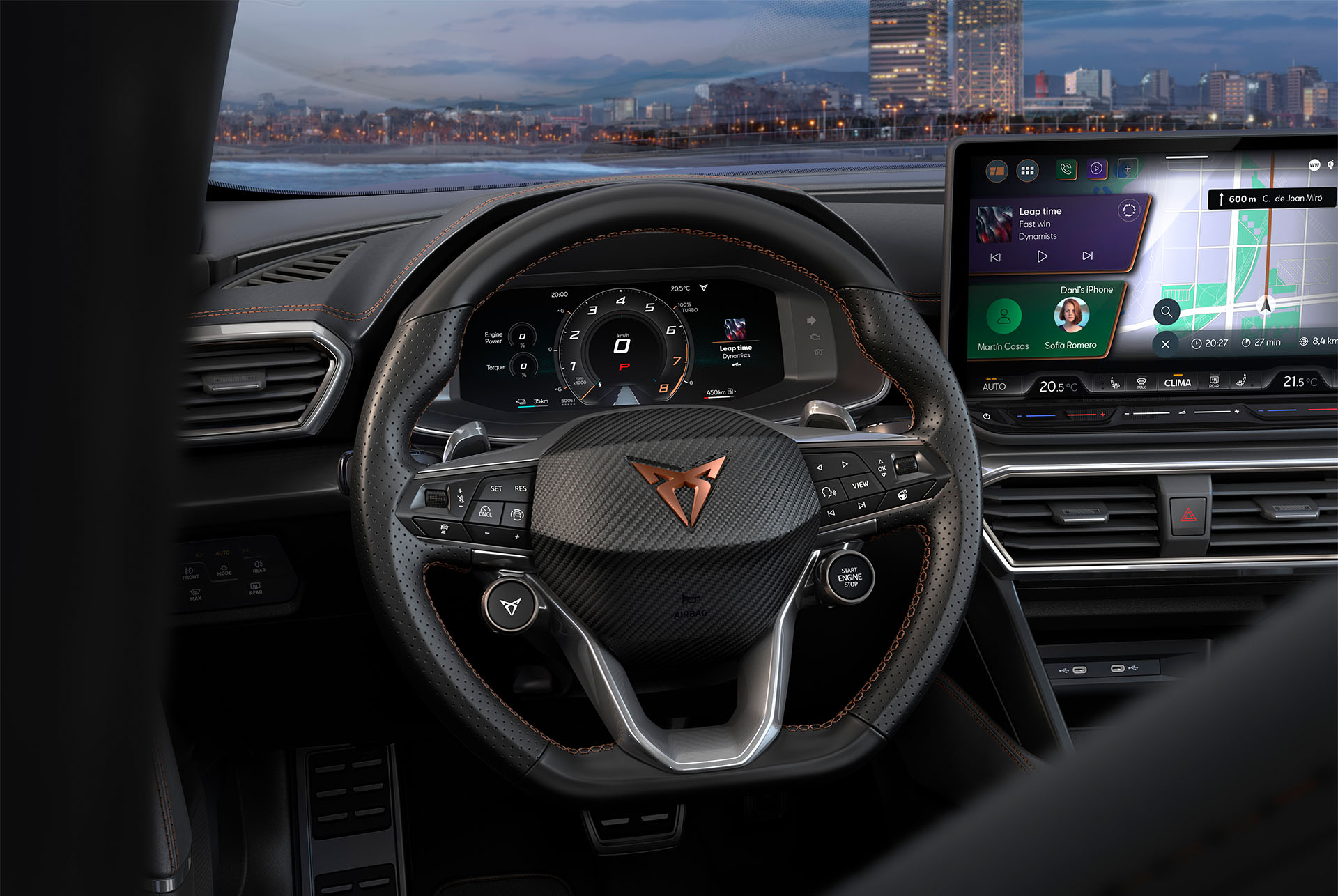 CUPRA steering wheel with logo, copper stitching, satellite buttons and integrated heating. Barcelona skyline and infotainment screen.