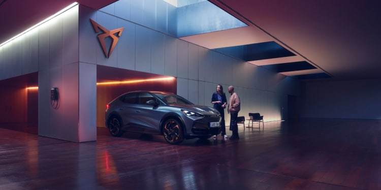 Cupra tavascan at a garage  deterniming the lease duration after  selecting operating lease service