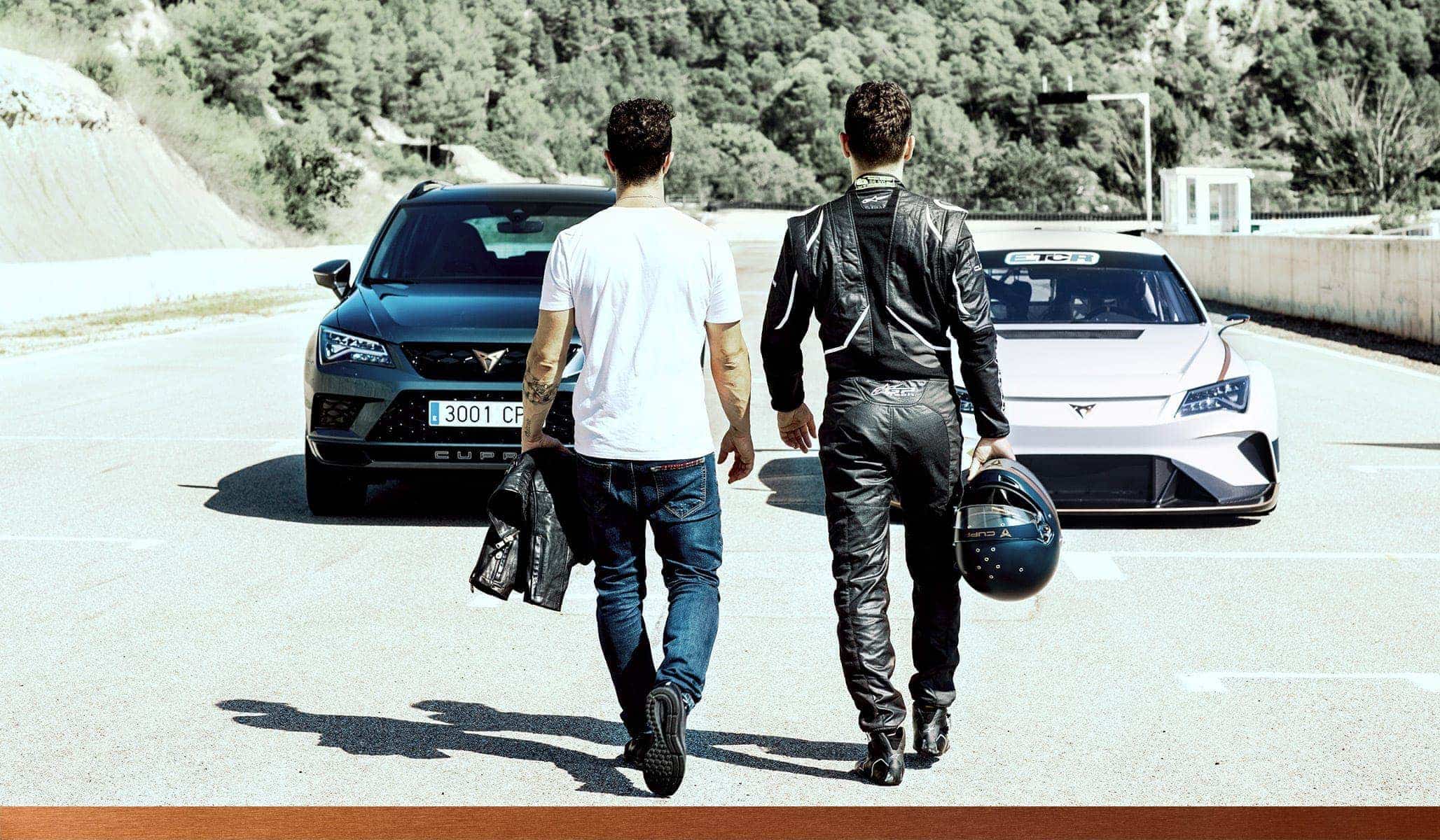 Andrea Dovizioso and Jorge Lorenzo in front of CUPRA Ateca and CUPRA e-Racer Andrea Dovizioso and Jorge Lorenzo in front of CUPRA Ateca and CUPRA e-Racer